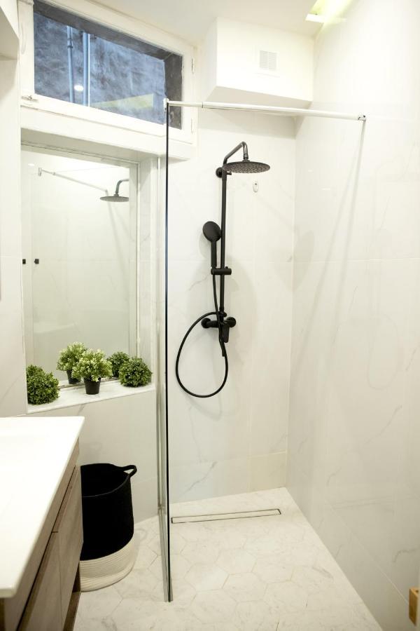 Luxury Apartment In Cannes / 300M From Palais Des Festivals / Parking Included Ngoại thất bức ảnh