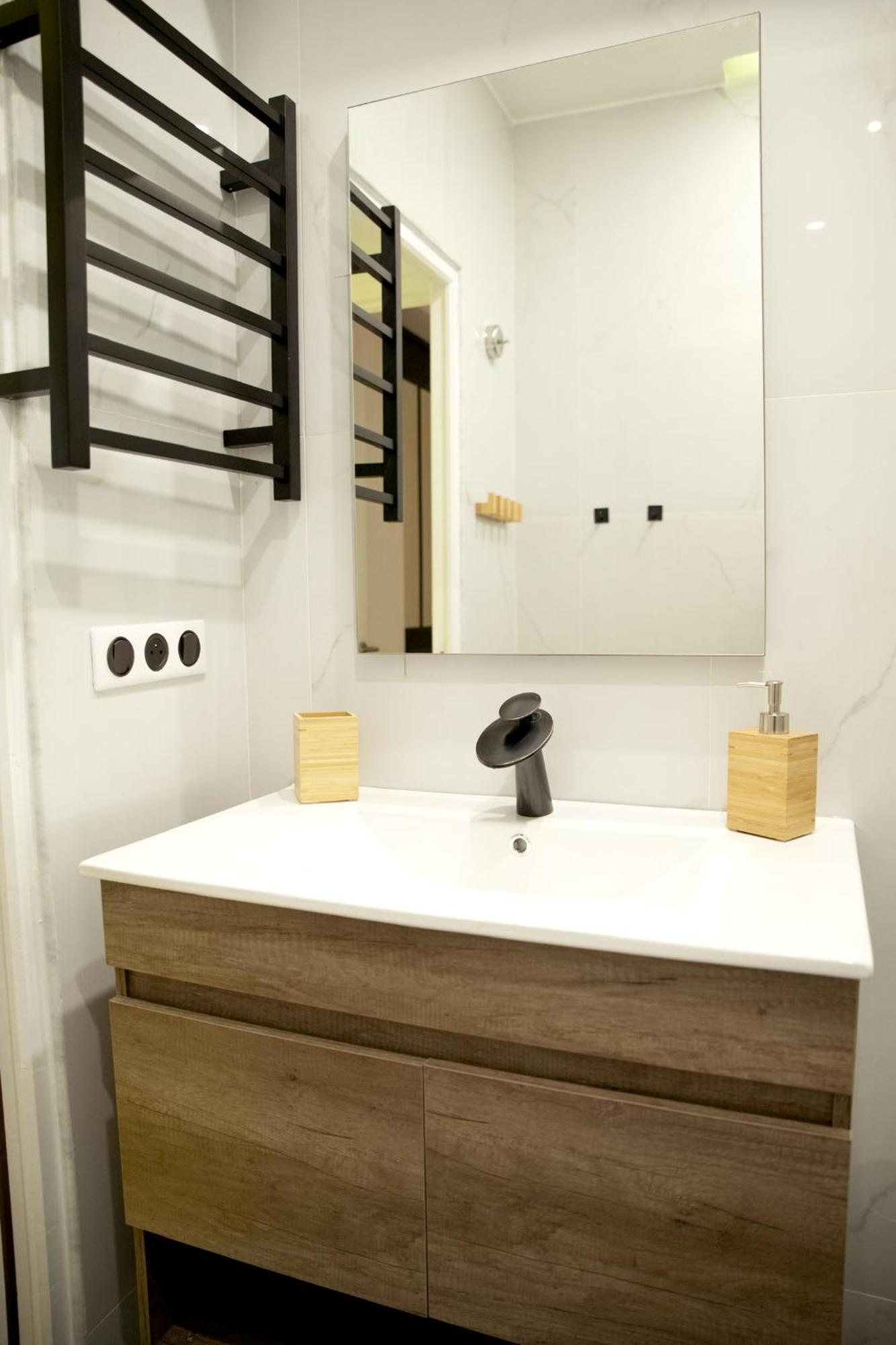 Luxury Apartment In Cannes / 300M From Palais Des Festivals / Parking Included Ngoại thất bức ảnh